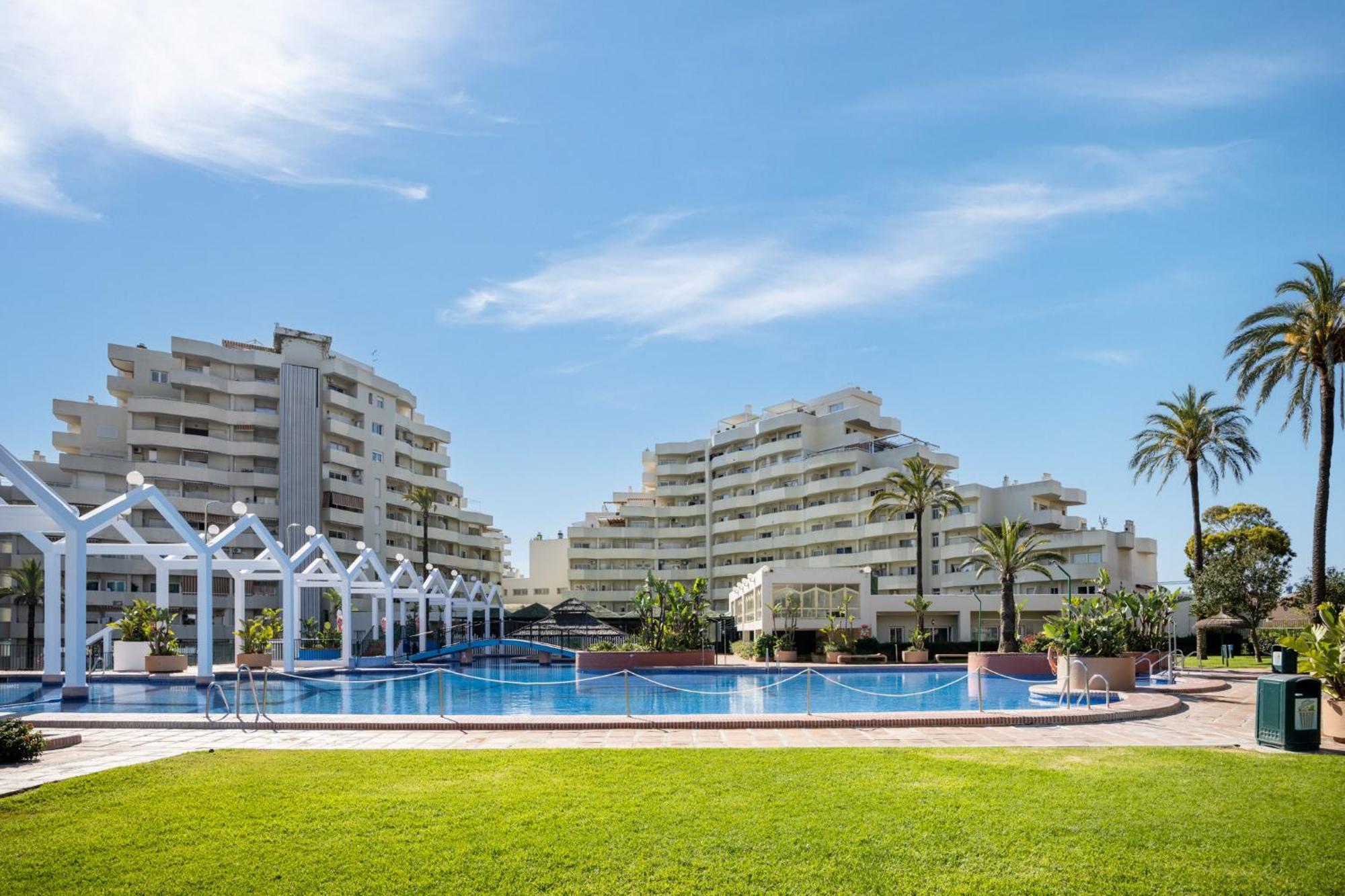 Benalbeach By Alfresco Apartment
